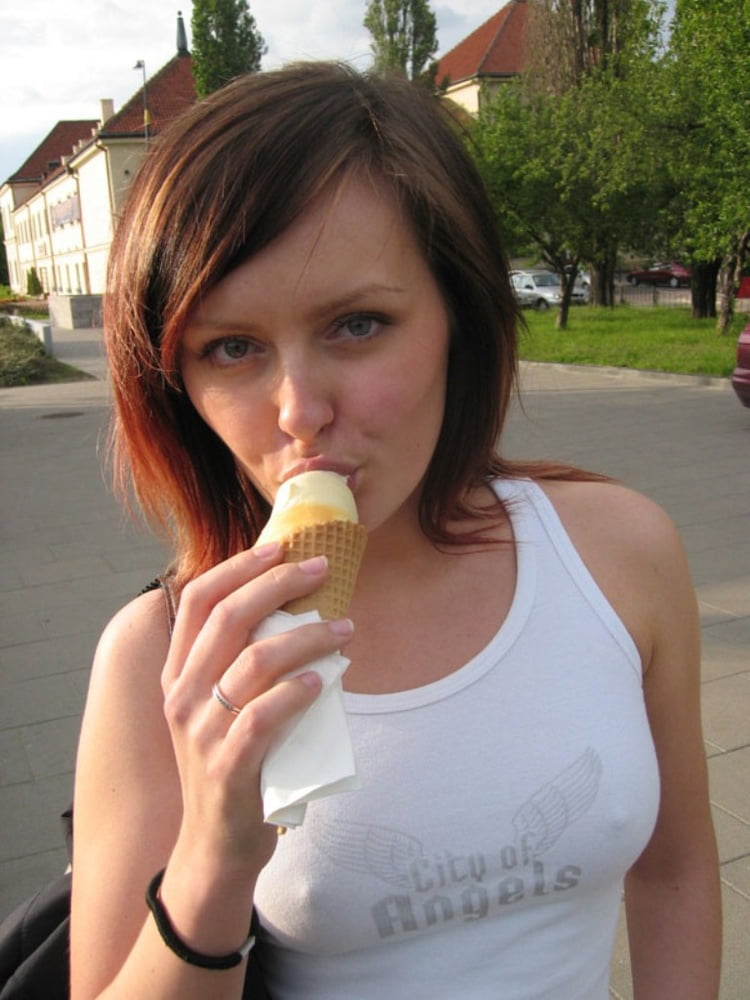 Un'altra ragazza polacca calda in vacanza
 #104040297