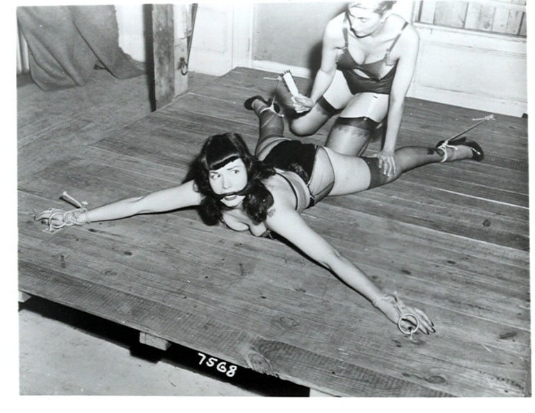 Ma collection bettie page
 #103179078