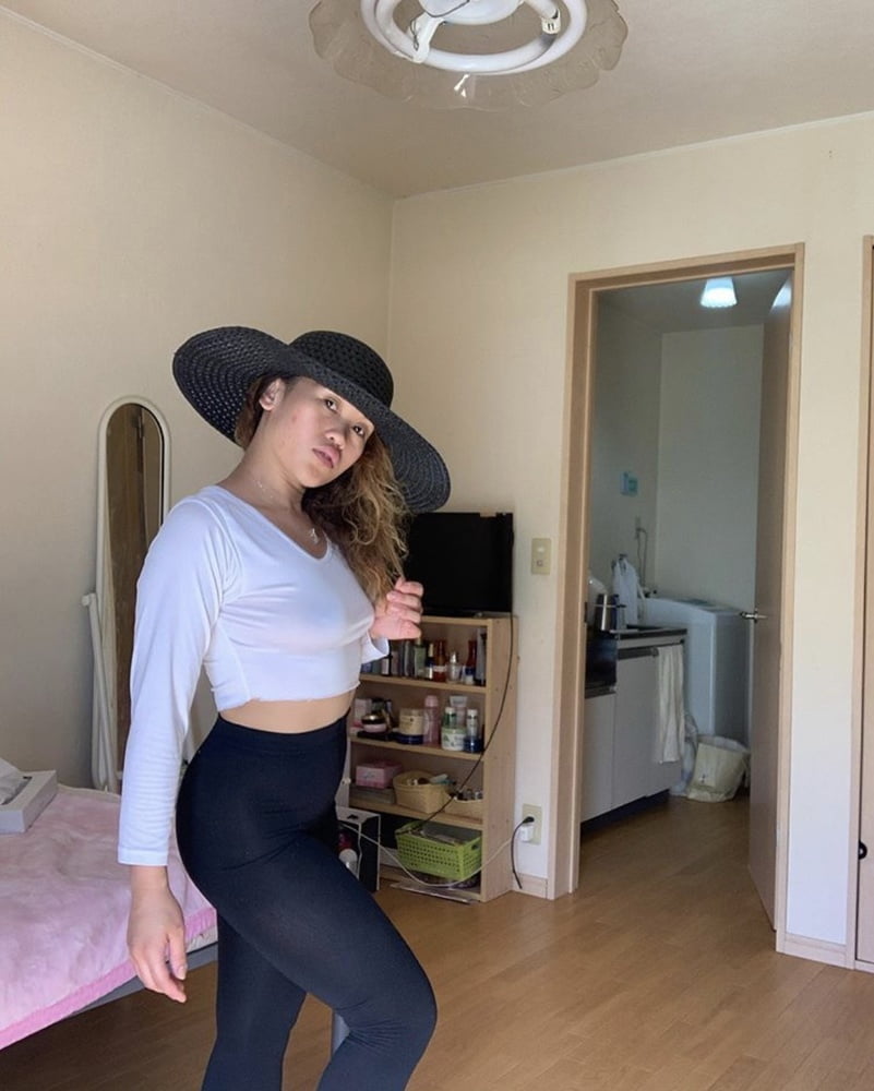 Japanese IG attention whore #98664839