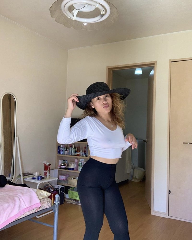 Japanese IG attention whore #98664848