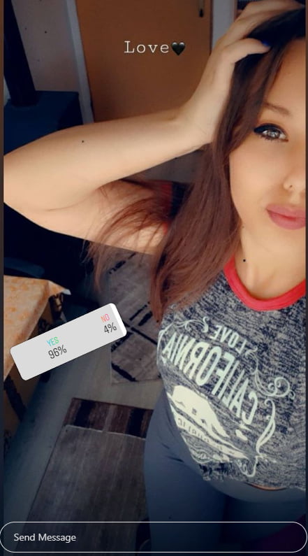 Tek punoletna sa instagrama, hot klinka
 #90476775