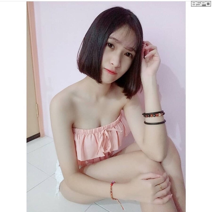 Chinese girl #95106650
