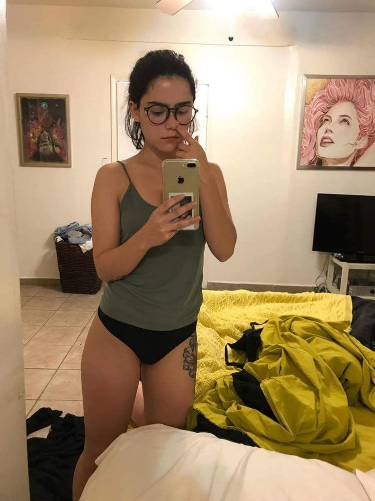 Francia wants to be a webslut #81460931