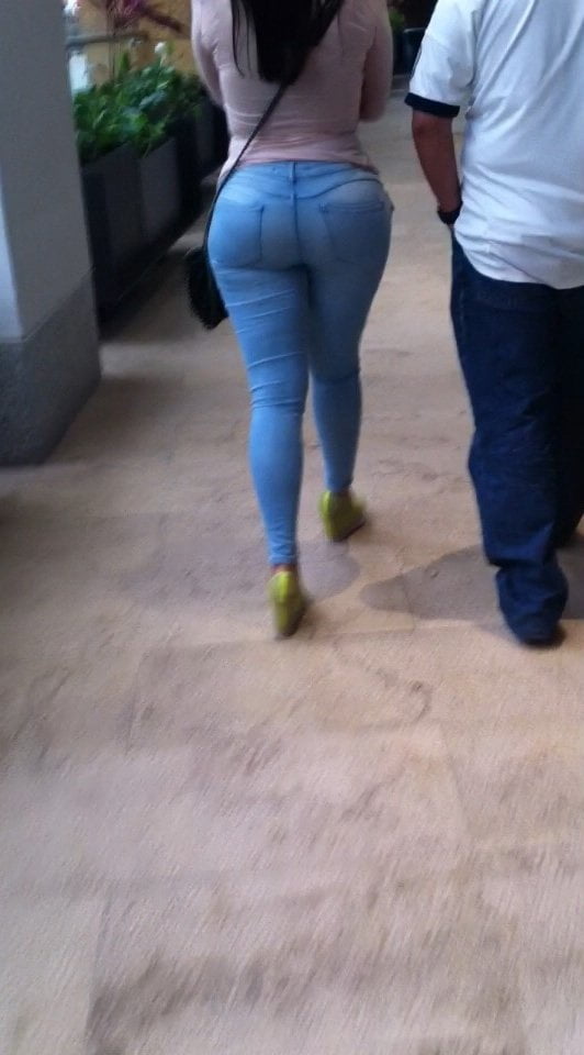 綺麗なゴルフをする
 #93873975