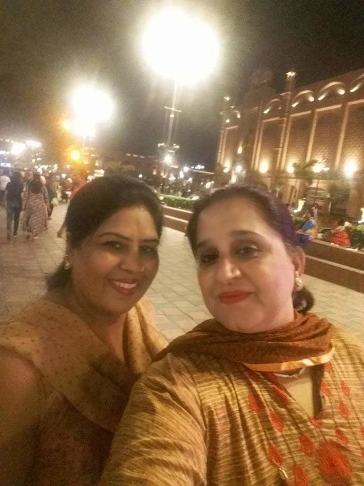 Hot bbw manmeet kaur unzufrieden delhi
 #101821028