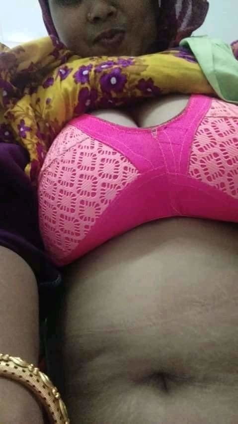Chica india mezcla fotos desnudas
 #88589952