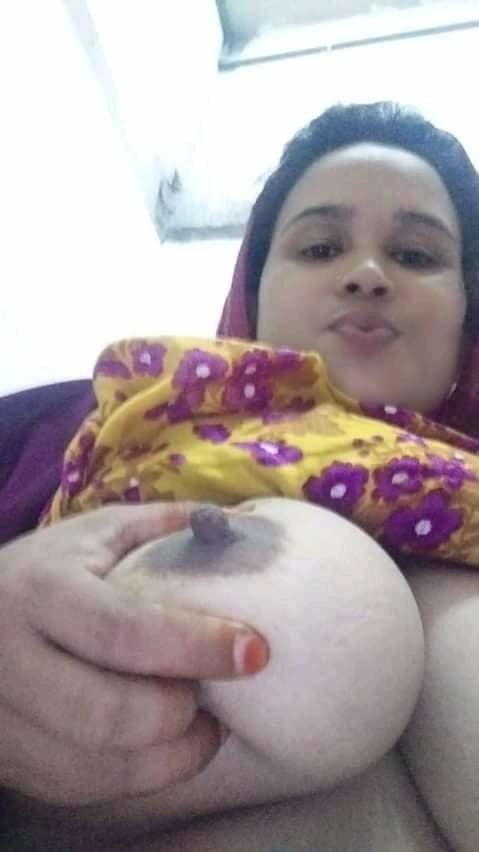 Chica india mezcla fotos desnudas
 #88589960