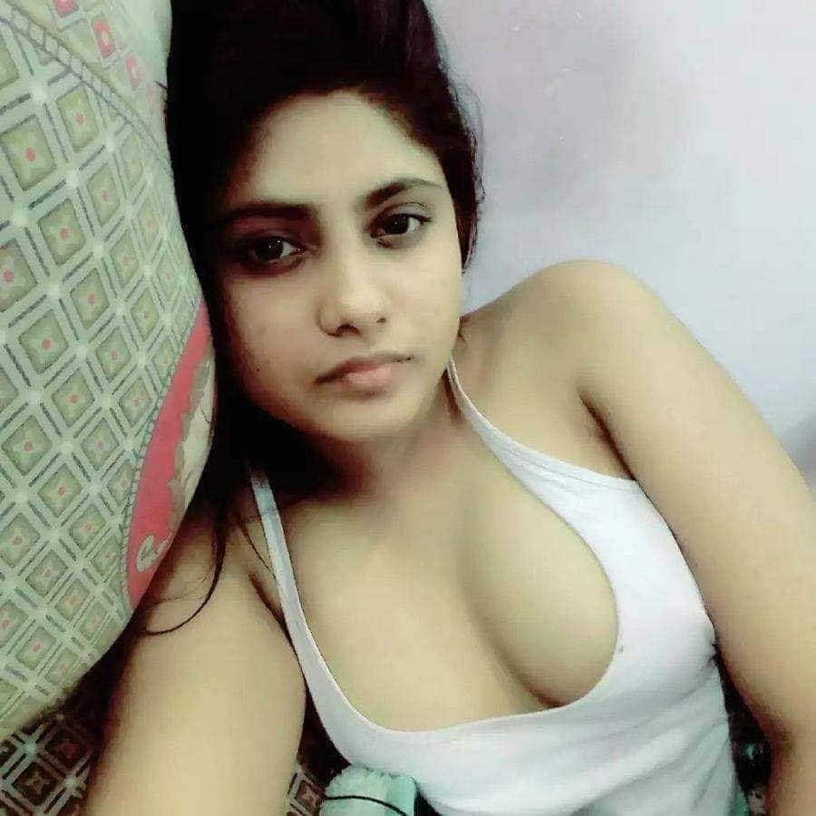 Chica india mezcla fotos desnudas
 #88590216