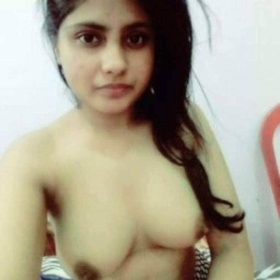 Chica india mezcla fotos desnudas
 #88590222