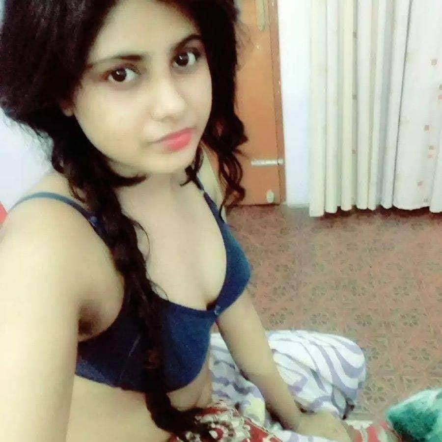 Chica india mezcla fotos desnudas
 #88590225
