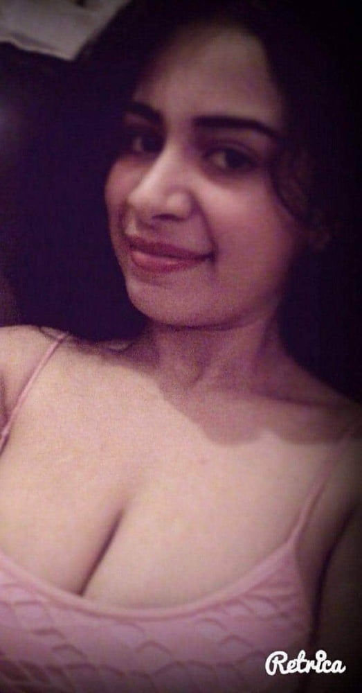 Chica india mezcla fotos desnudas
 #88590348
