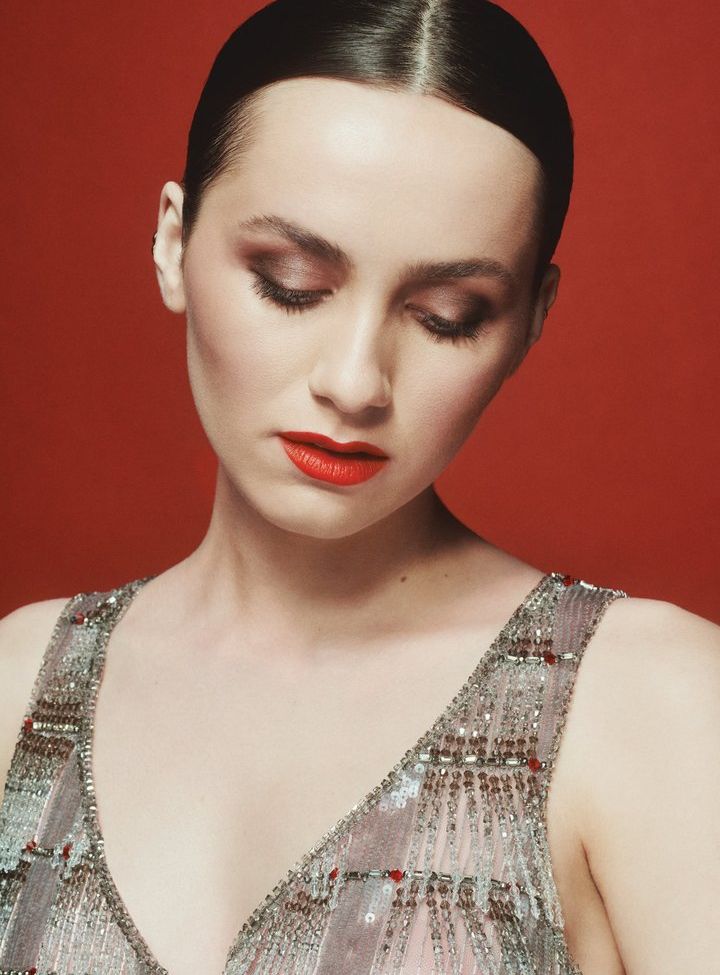 Maude Apatow desnuda #108061410