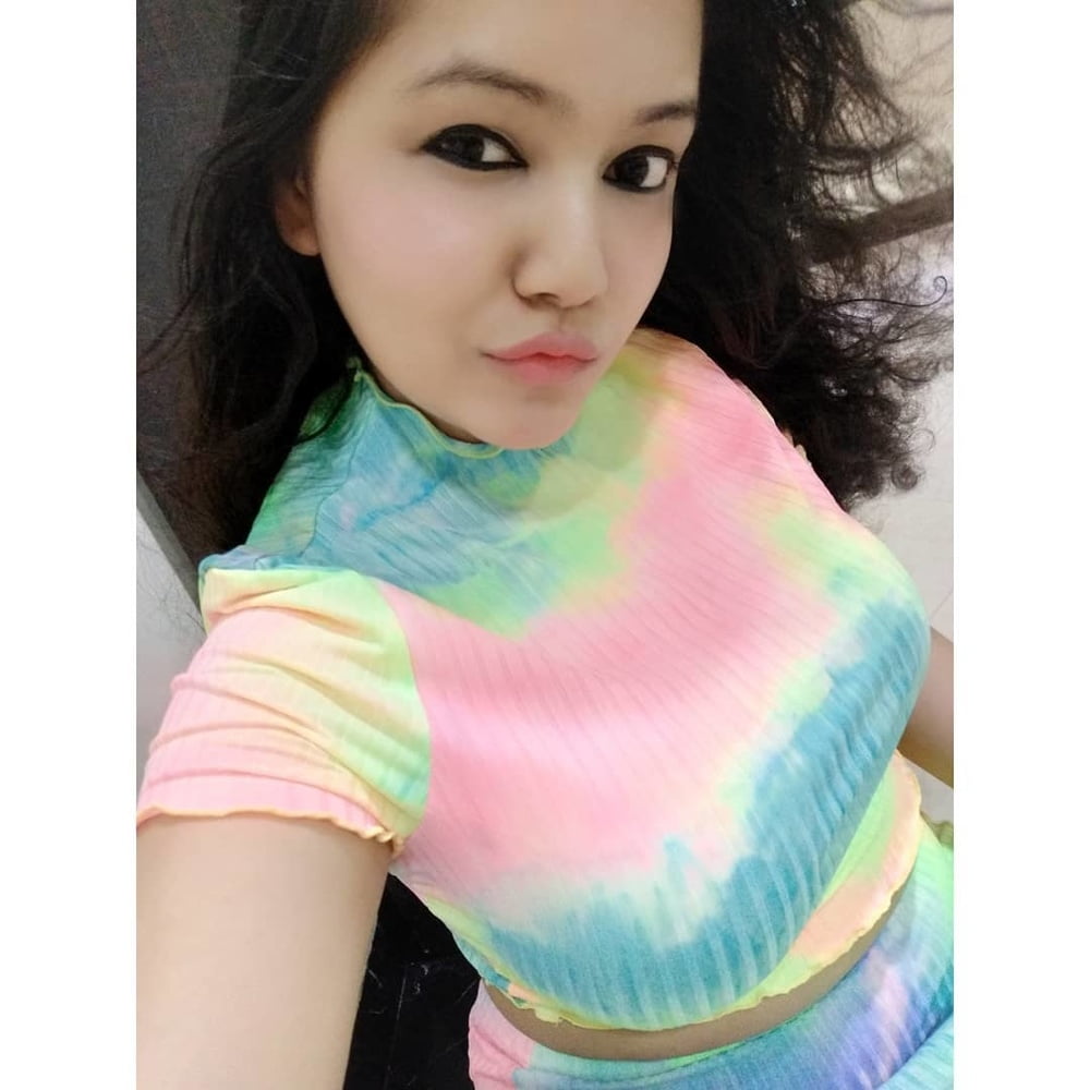 Modern sexy im Gesetz
 #95938463