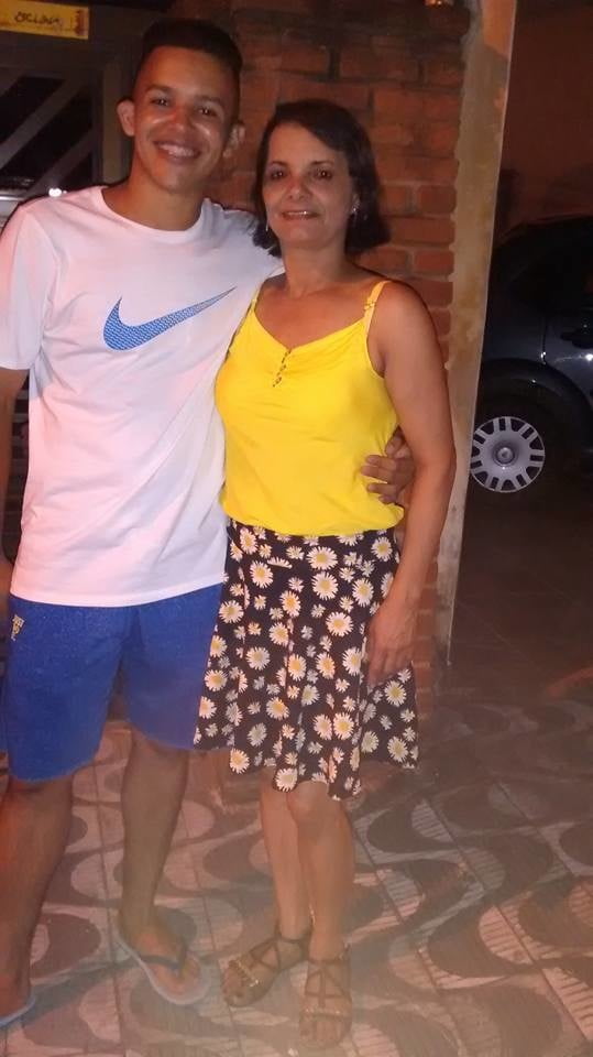 Coroa gostosa #89963032