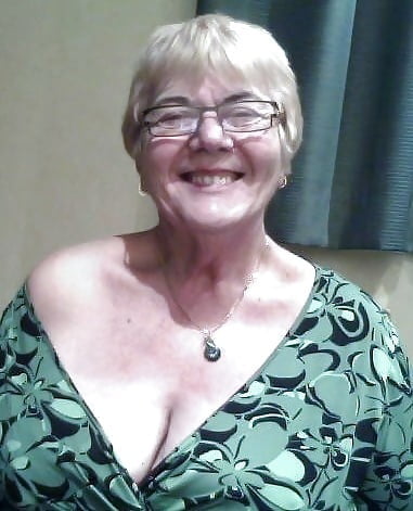 Granny cleavage 22
 #100132608