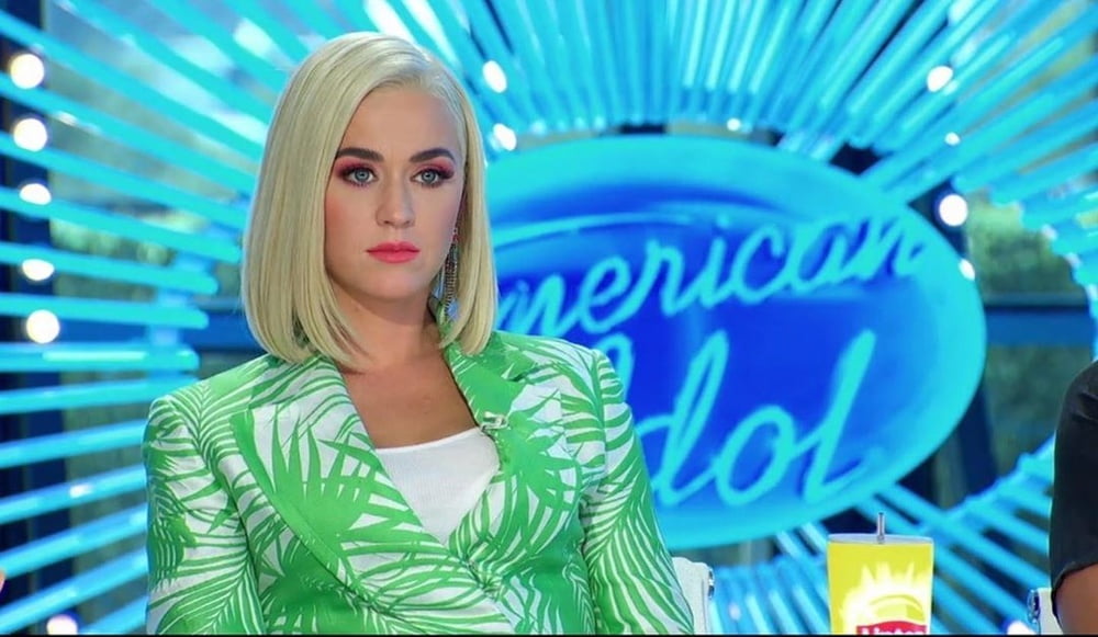 Katy Perry #104518197