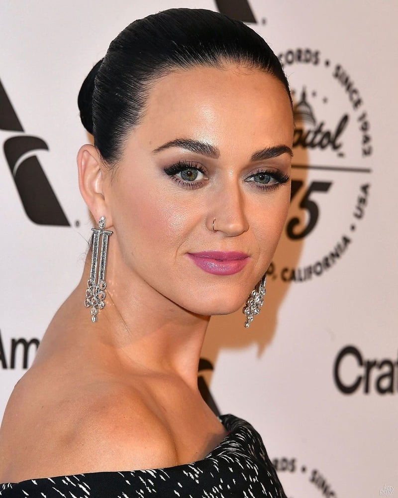 Katy perry
 #104518341