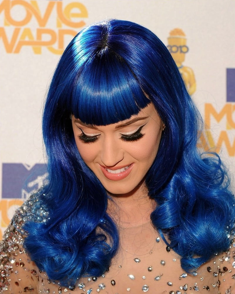 Katy perry
 #104518981