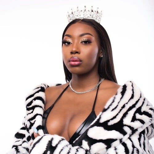 Ms Banks #89889017