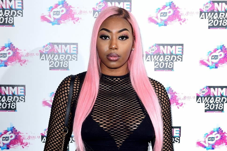 Ms Banks #89889019