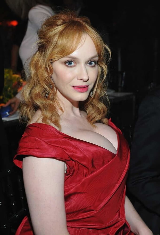 Titscow christina hendricks
 #106046729