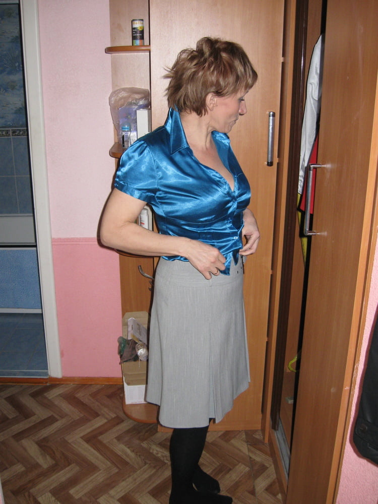 Rusian mature slut #105872844