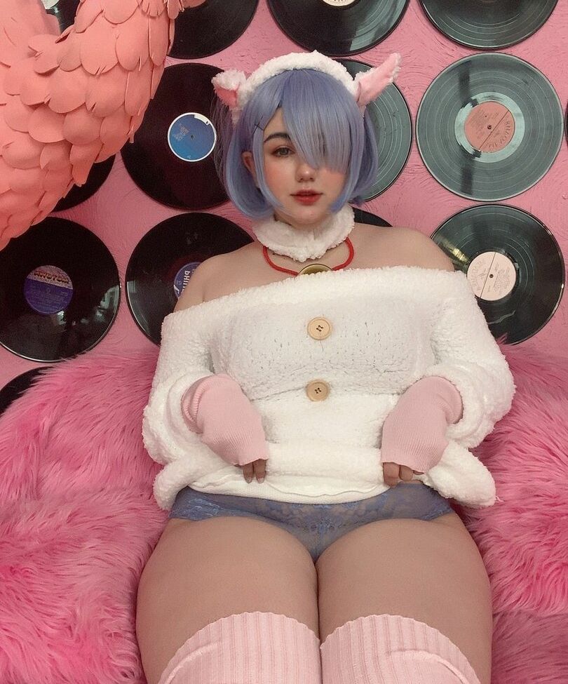 Mintosylveon nude #108043166