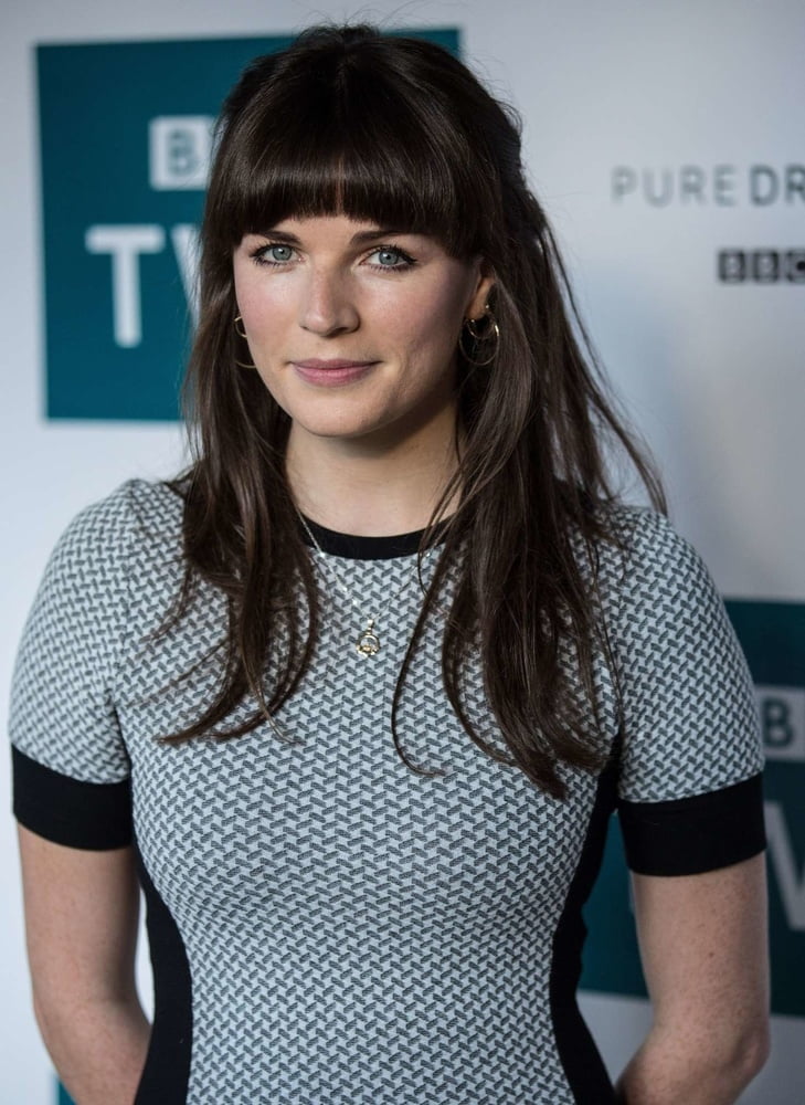 Aisling Bea - stunning Irish comedienne nude and clothed #105523722