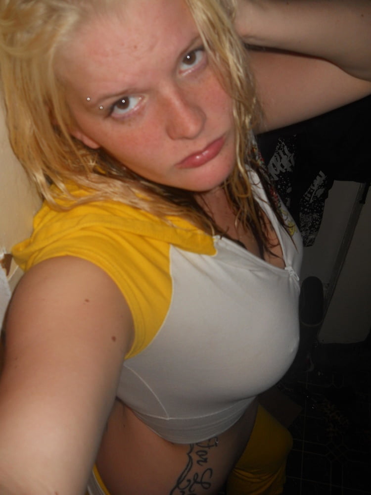 Blondie big boobs #105675448