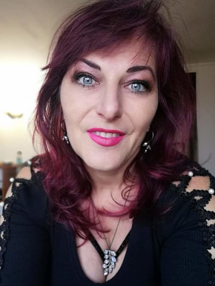 Facebook milfs
 #98710838