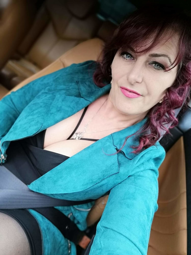 Facebook milfs
 #98710845