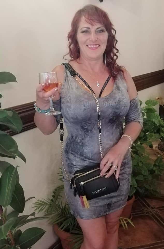 Facebook milfs
 #98710853