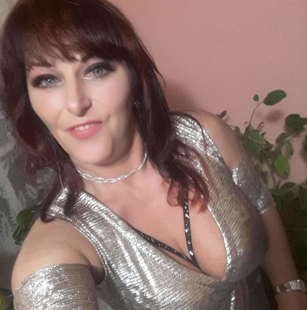 Facebook milfs
 #98710898