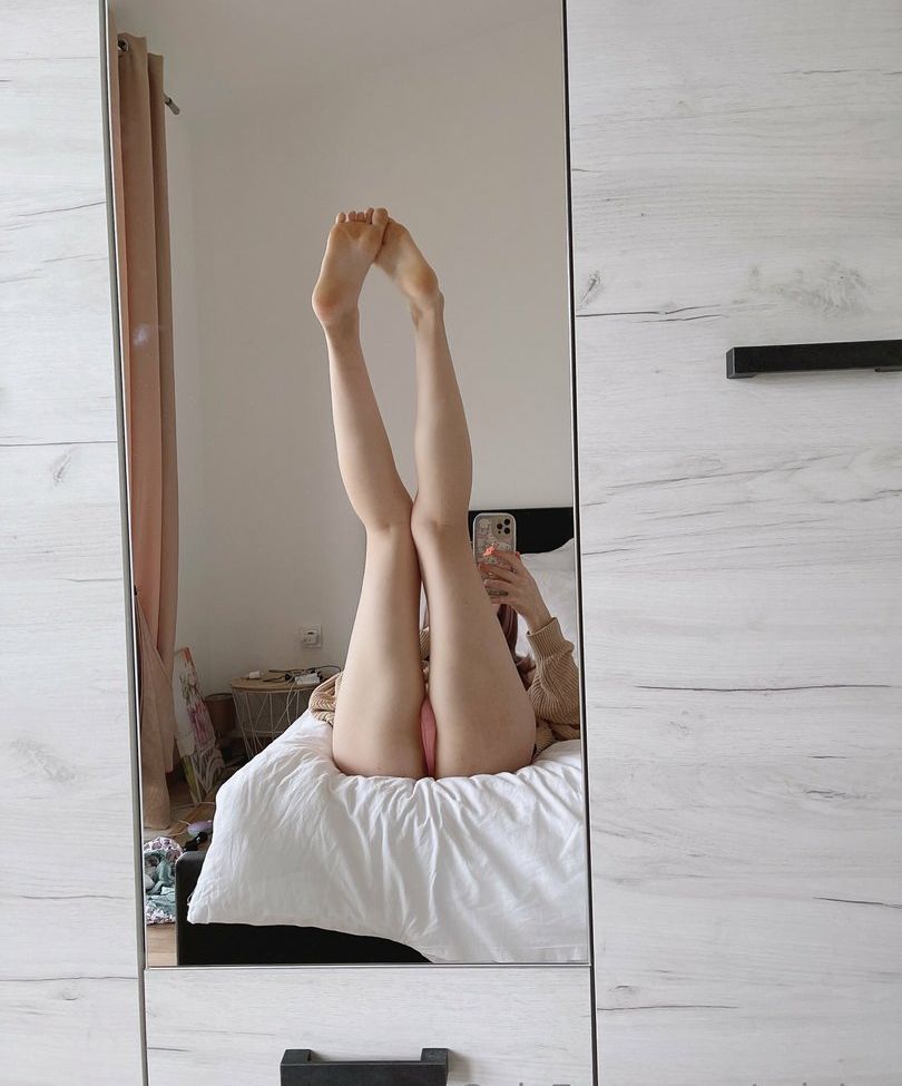 Tulpina desnuda #107931289