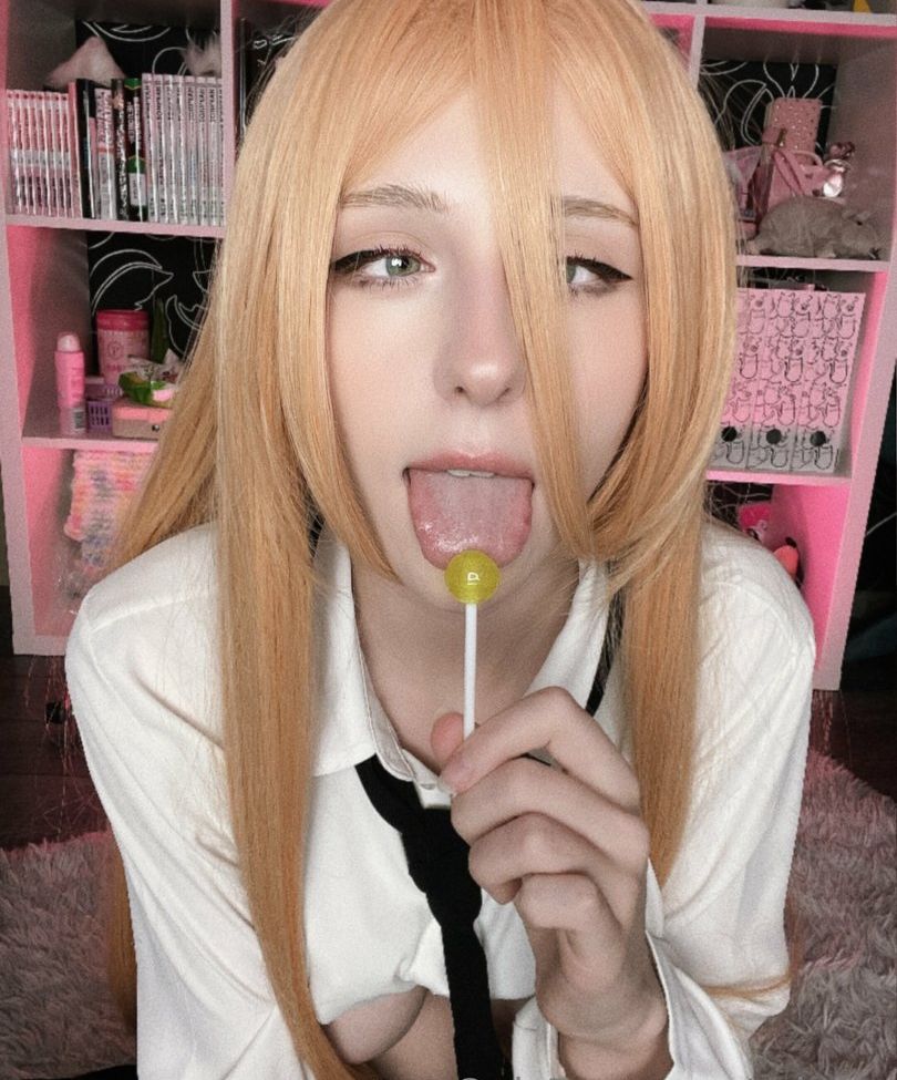 Tulpina desnuda #107931333