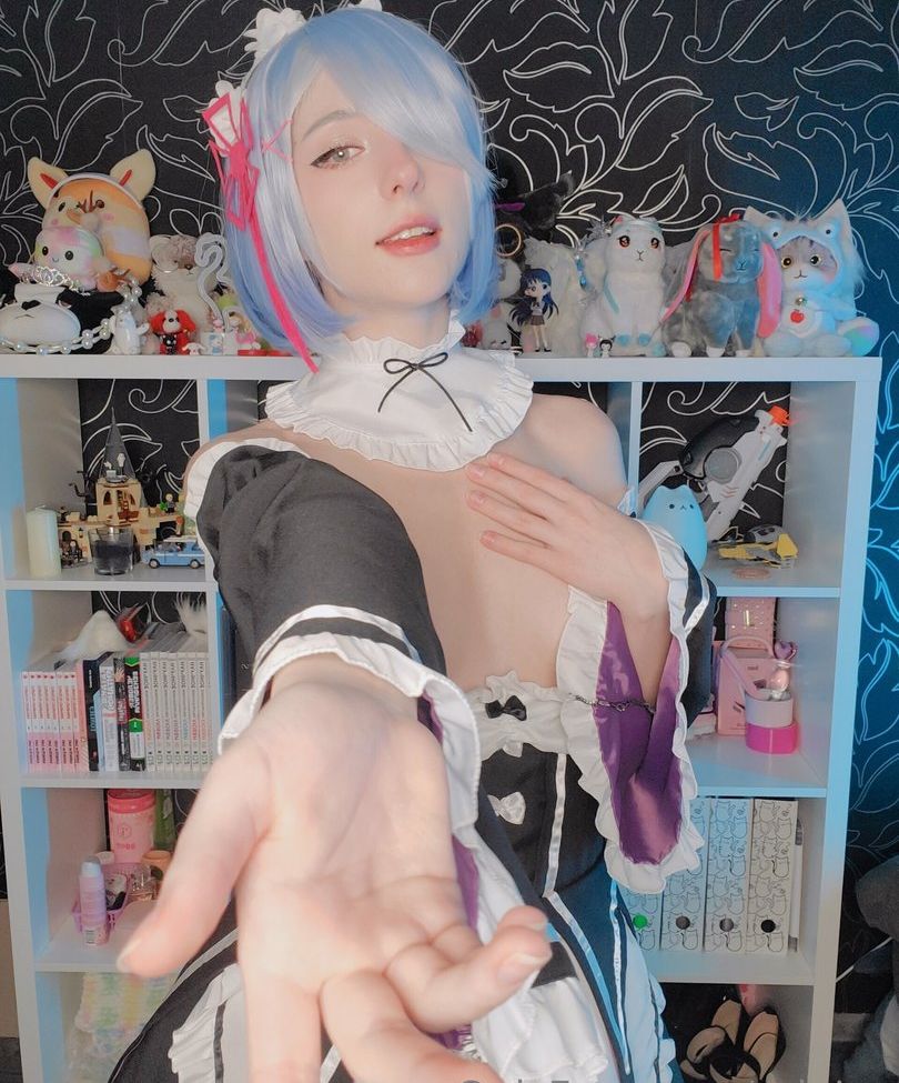 Tulpina desnuda #107931389