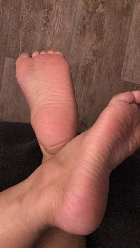 25 year old BBW mexican Soles Nut draining wrinkles #97818117