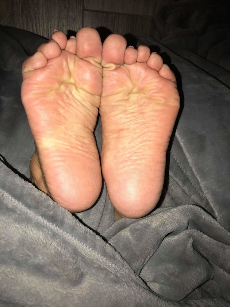 25 year old BBW mexican Soles Nut draining wrinkles #97818126