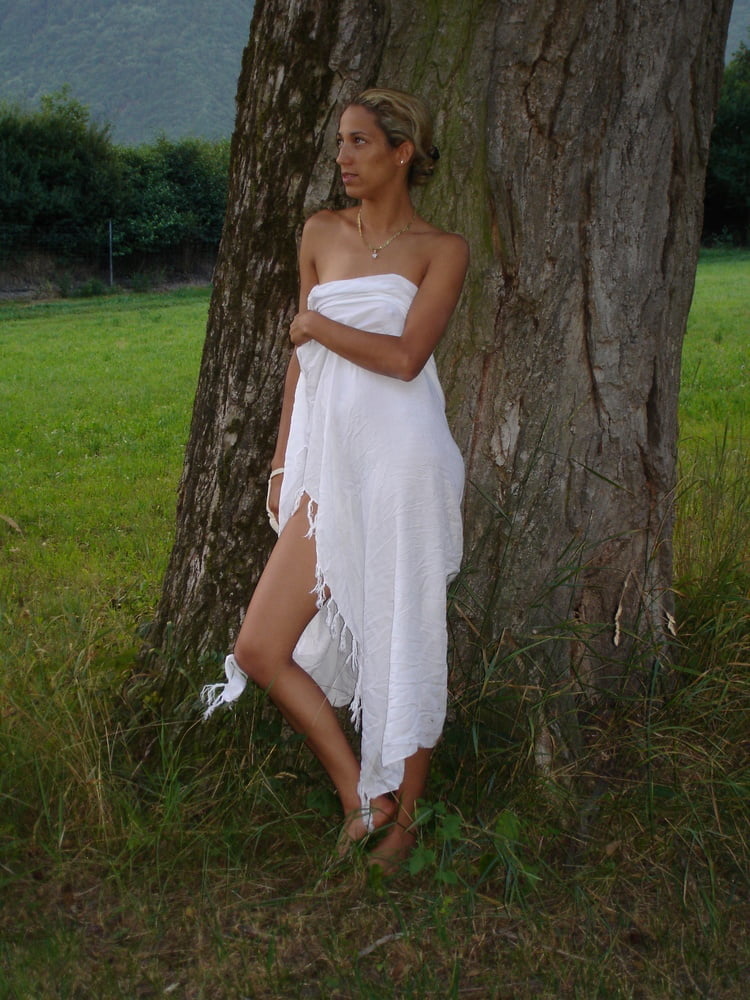 Jessica Fernandes #94519958