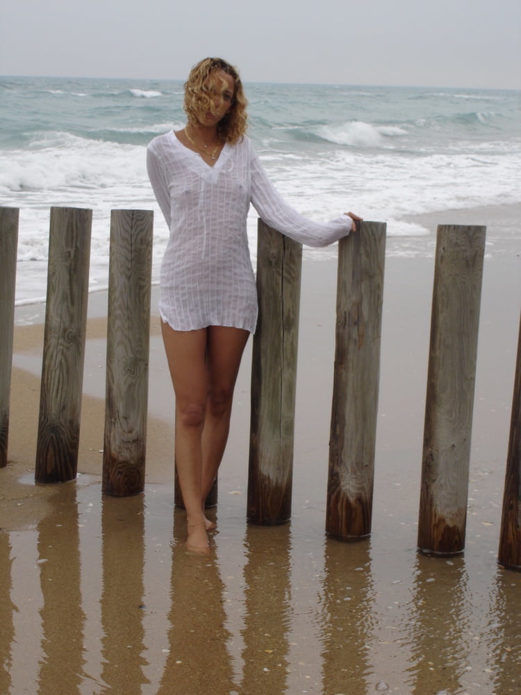 Jessica Fernandes #94520217