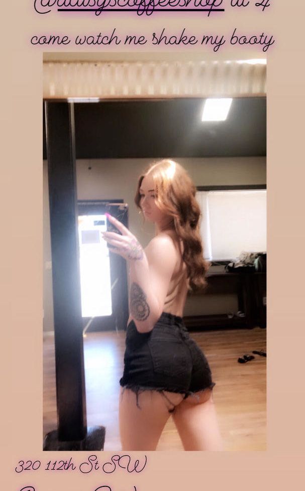 Lillaylay desnuda #108350916