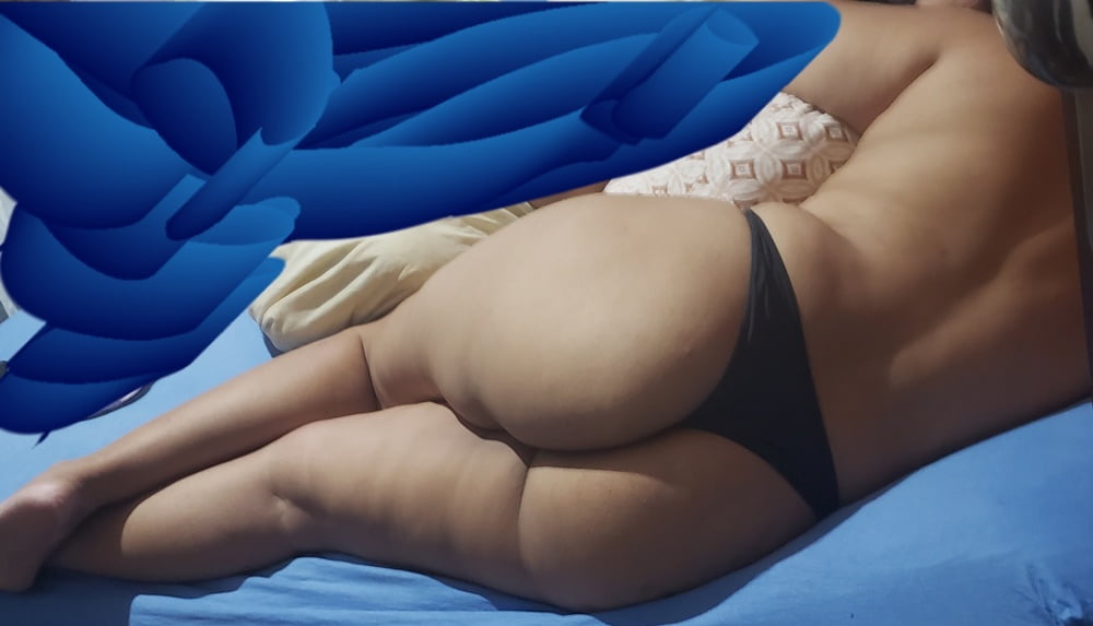 Carol Saquarema - nude photos and sex #97186351