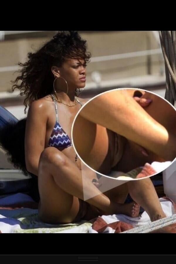Rihanna nude et hot #94409412