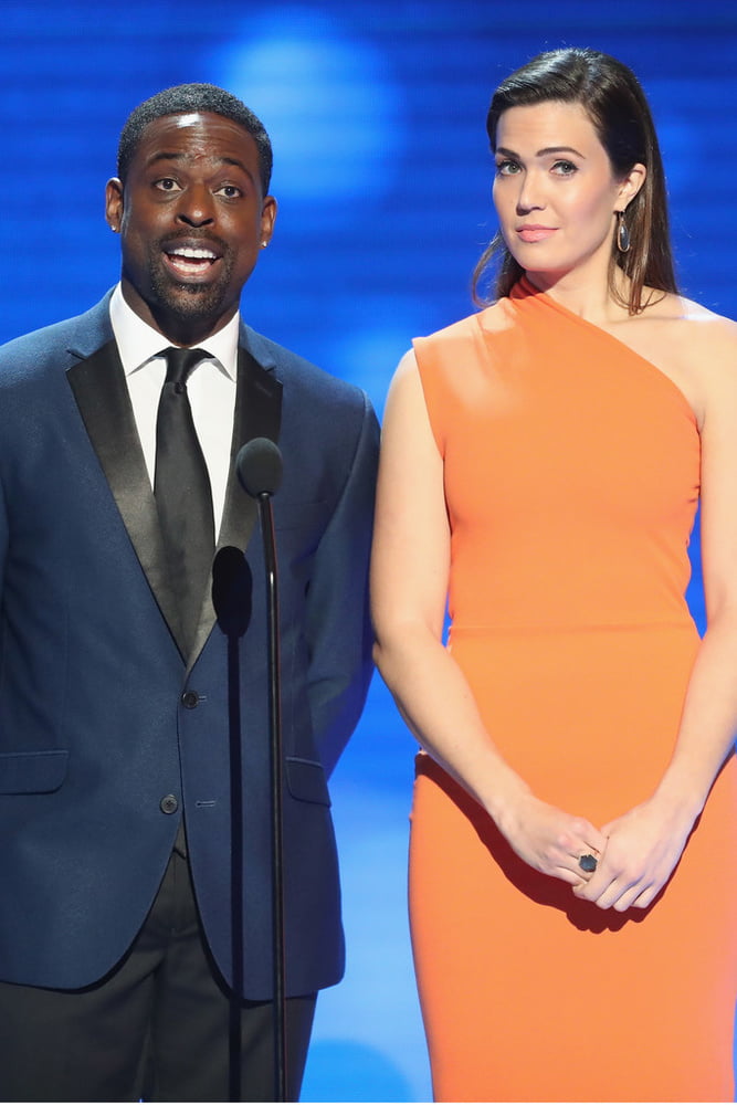 Mandy Moore - 48th NAACP Image Awards (11 February 2017) #88571789