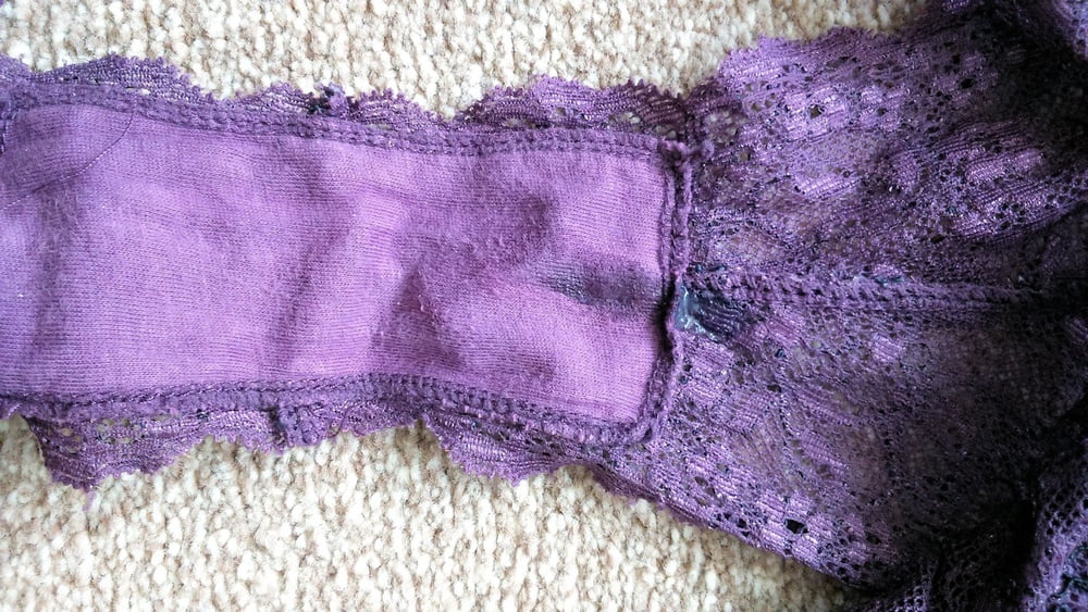 Ma culotte de fille après le travail
 #91803133