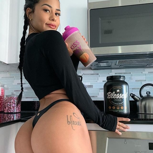 On Instagram- katyaelisehenry #97170096