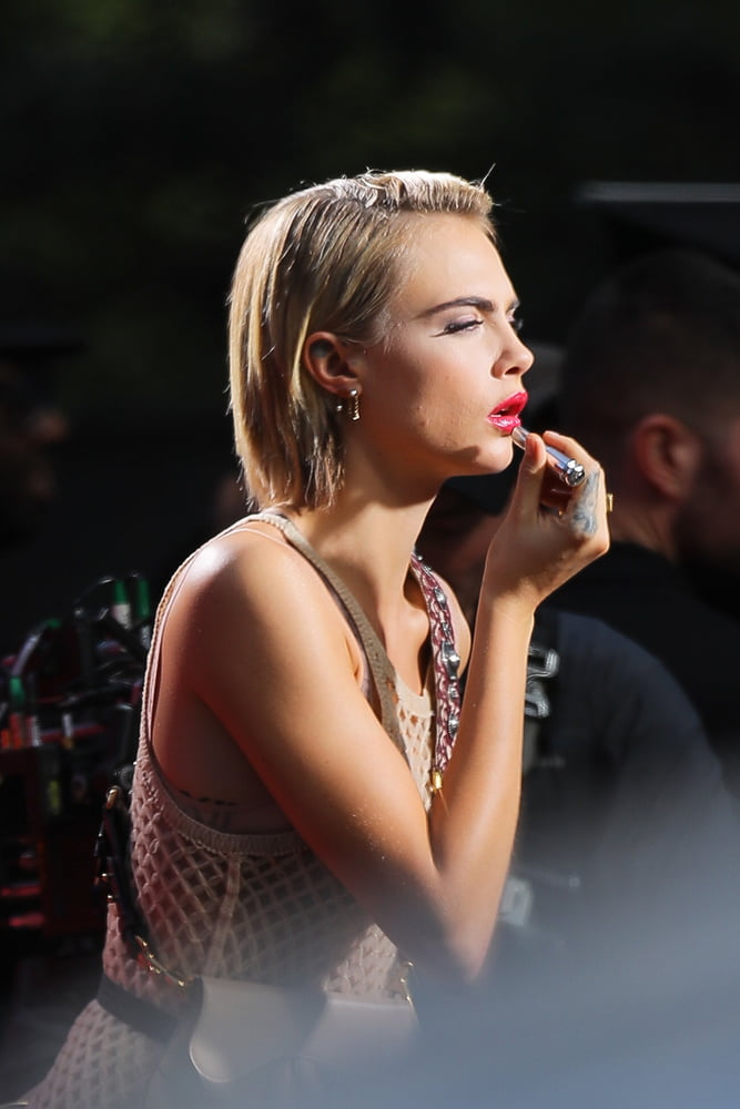 Cara Delevingne  off the charts hot! #91283044