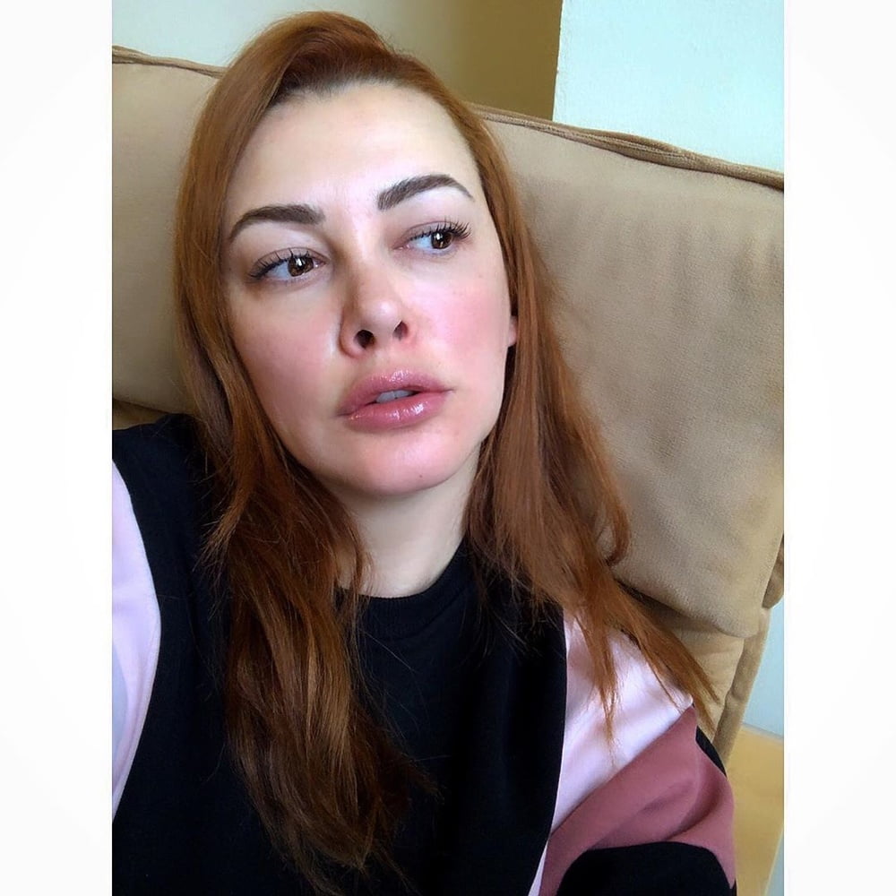 Sexy türkische Schauspielerin Aycin Inci
 #98817592