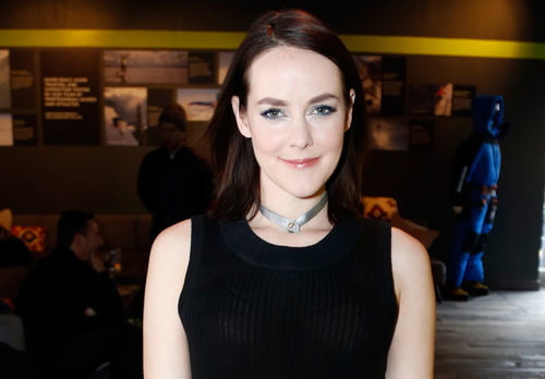 Jena Malone obsessed with her #101462144