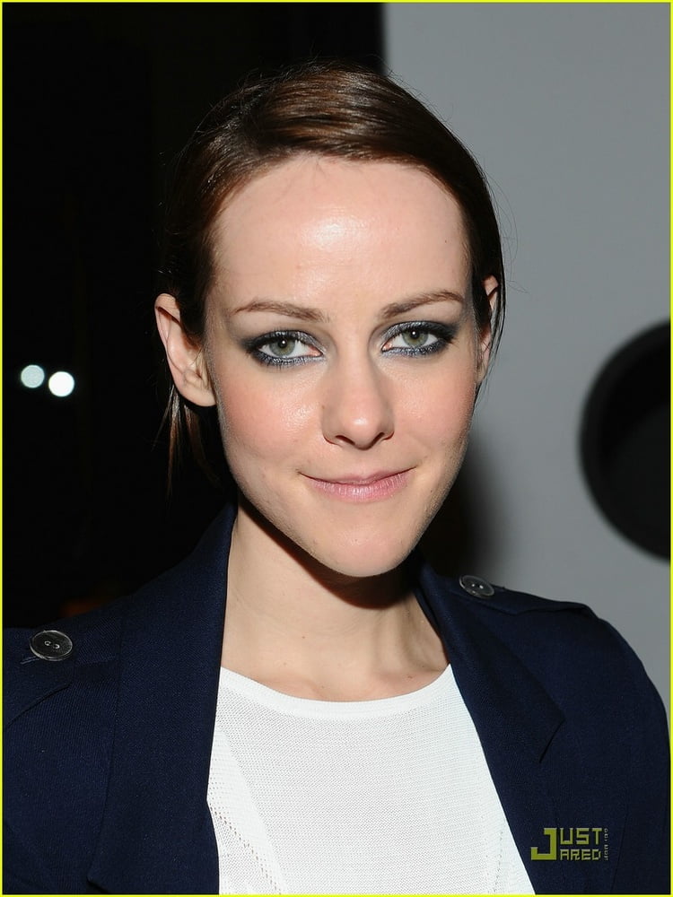 Jena Malone obsessed with her #101462168